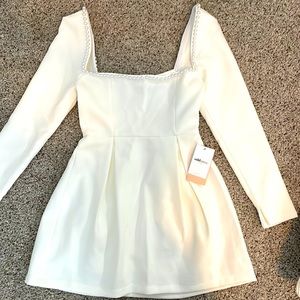 Odd Muse - White Pearl Dress
